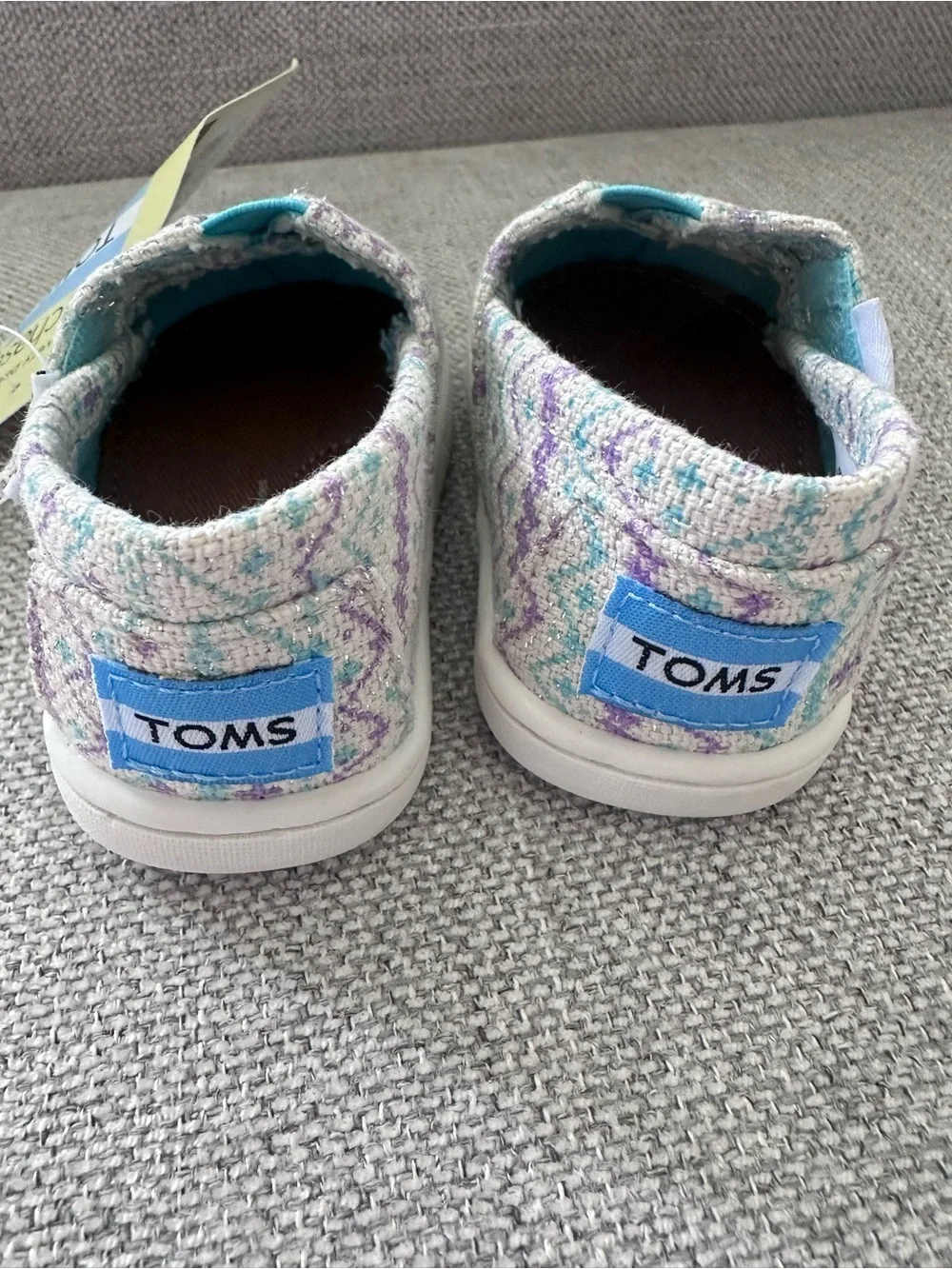 TOMS baby shoes size NWT